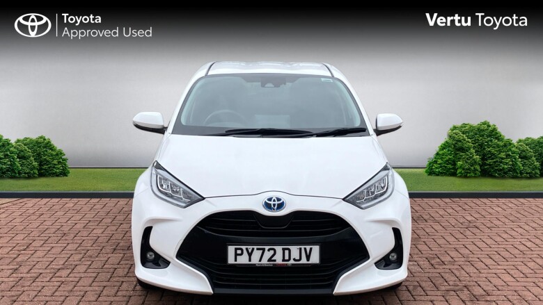 Toyota Yaris 1.5 Hybrid Design 5dr CVT Hybrid Hatchback